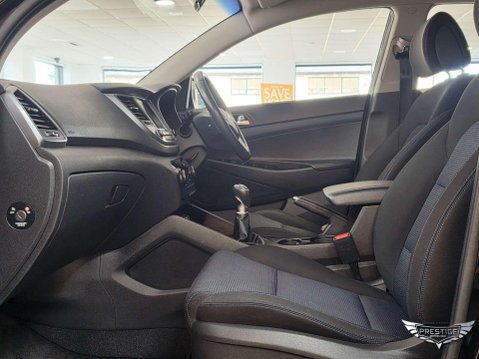 Hyundai TUCSON 1.7 CRDi Blue Drive SE Nav Euro 6 (s/s) 5dr 75