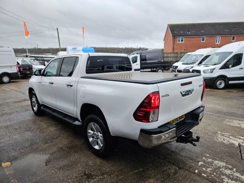 Toyota Hilux ICON 4WD D-4D DCB 4