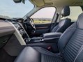 Land Rover Discovery SDV6 HSE 43