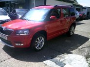 Skoda Yeti SE TSI DSG ONLY 35000 MILES FROM NEW 16