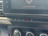Renault Trafic SWB L1H1 Low Roof Sport 280 EURO 6 38