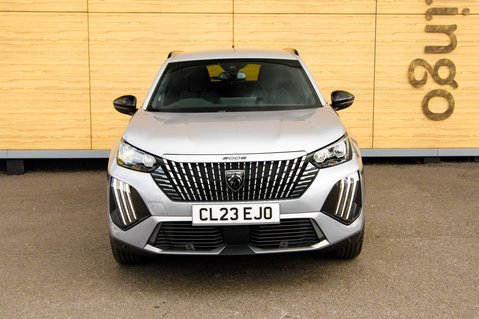 Peugeot 2008 PURETECH EAT8 S/S ALLURE 5