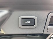 Land Rover Range Rover Velar 2.0 D240 R-Dynamic HSE Auto 4WD Euro 6 (s/s) 5dr 47