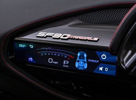 Ferrari SF90 Stradale 17