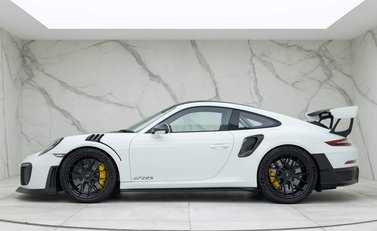 Porsche 911 GT2 RS (991) 3