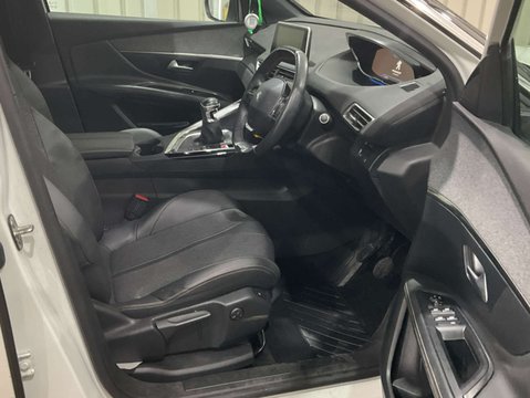 Peugeot 3008 1.2 3008 GT Line Premium PureTech S/S 5dr 10