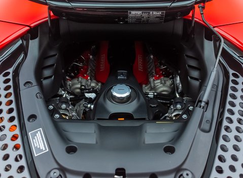 Ferrari SF90 Spider 48