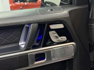 Mercedes-Benz G Class 4.0 G63 V8 BiTurbo AMG SUV 5dr Petrol SpdS+9GT 4MATIC Euro 6 (s/s) (585 ps) 43