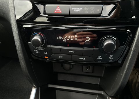 Suzuki Vitara SZ5 BOOSTERJET ALLGRIP MHEV 22