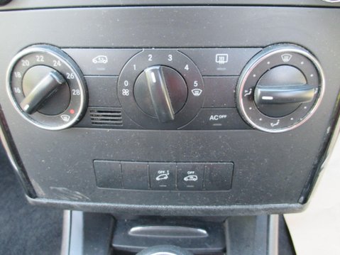 Mercedes-Benz A Class 1.5 A150 Classic SE CVT 5dr 22