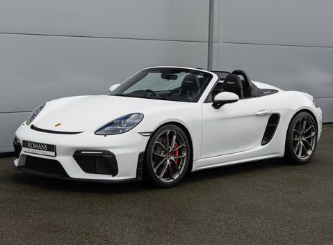 Porsche 718 SPYDER 2
