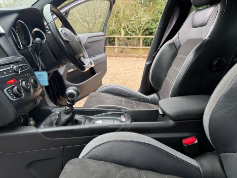 DS DS 4 1.6 BlueHDi Crossback Euro 6 (s/s) 5dr 28