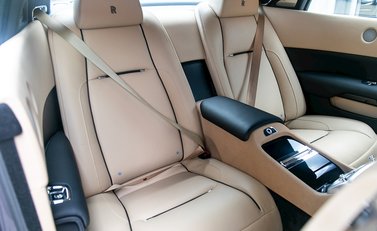 Rolls-Royce Wraith 13