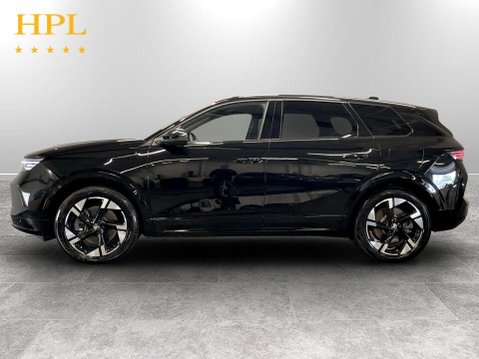 Vauxhall Grandland 73kWh Ultimate SUV 5dr Electric Auto (213 ps) 4