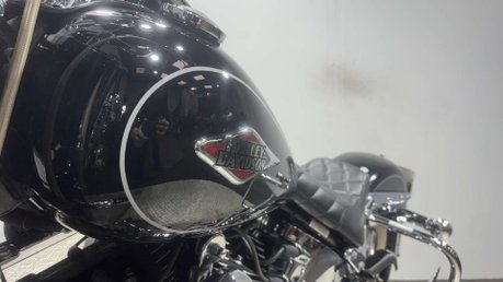 Harley-Davidson Softail HARITAGE FLSTC 1690 2013 CUSTOM BUILD SHOW BIKE LOW CRUISER 34