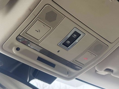 Land Rover Range Rover Evoque 2.2 SD4 Pure Tech Auto 4WD Euro 5 (s/s) 5dr 68