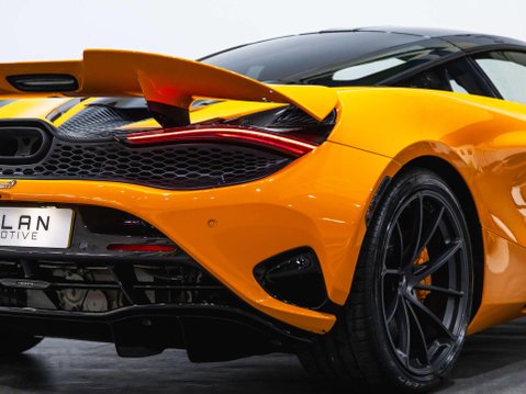 McLaren 750 4.0T V8 Coupe 2dr Petrol SSG Euro 6 (s/s) (750 ps) 39