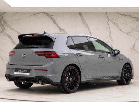 Volkswagen Golf GTI CLUBSPORT 45 TSI DSG 22