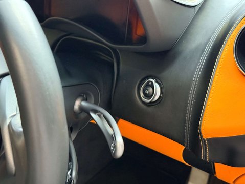 McLaren 570S 3.8T V8 Coupe 2dr Petrol SSG Euro 6 (s/s) (570 ps) 38