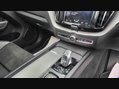Volvo XC60 T8 TWIN ENGINE R-DESIGN PRO AWD 39