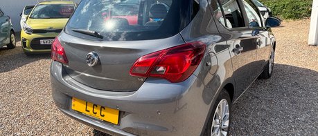 Vauxhall Corsa SE.. AUTOMATIC.. 9 SERVICES.. 1 PREVIOUS KEEPER.. STUNNING 1