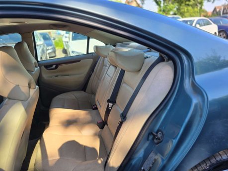 Volvo S60 2.0T S Saloon 4dr Petrol Automatic (227 g/km, 180 bhp) 13
