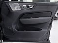 Volvo XC60 B5 ULTRA BLACK EDITION AWD 53