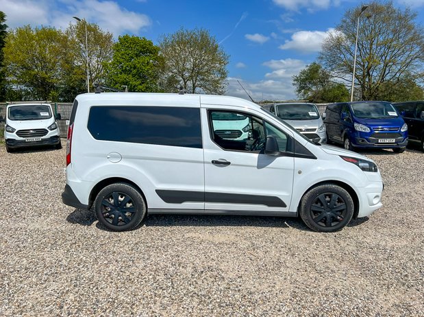 Ford Transit Connect SWB L1H1 Low Roof Trend 200 EURO 6 NO VAT 5