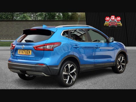 Nissan Qashqai TEKNA DIG-T 11