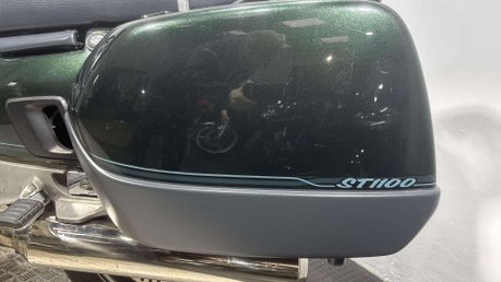 Honda ST 1993 64K VERY CLEAN EXAMPLE MOT RIDES WELL ICONIC COMMUTER BIKE 9