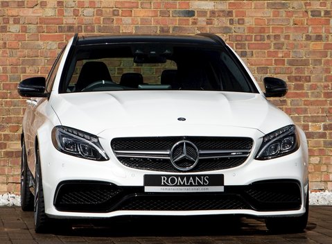 Mercedes-Benz C Class C63 S Estate 1