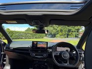 Audi A4 AVANT TFSI S LINE BLACK EDITION MHEV 13