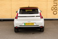 Renault 5 TECHNO E-TECH 7