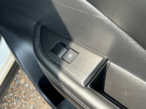 Nissan Qashqai E-POWER N-CONNECTA 37