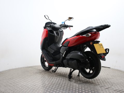 Yamaha Nmax 125 GPD125-A ABS 9