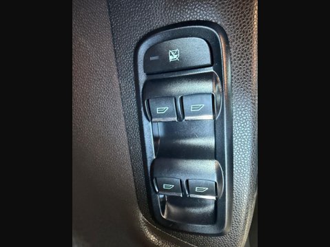 Ford Ecosport 1.0T EcoBoost Titanium 2WD Euro 5 (s/s) 5dr 20