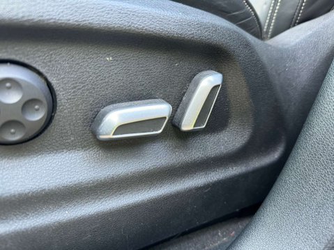Audi SQ5 3.0 BiTDI V6 34