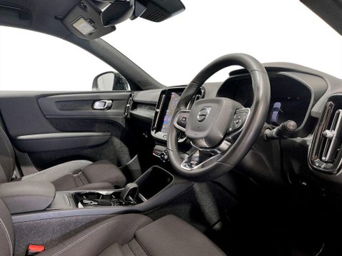 Volvo XC40 Recharge 69kWh Plus SUV 5dr Electric Auto (231 ps) 12