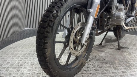 Lexmoto Assault 2016 SPARES OR REPAIR 125CC NAKED SCRAMBLER BIKE 8