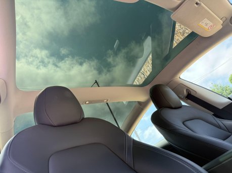 Tesla Model 3 Standard Range Plus Auto RWD 4dr 15