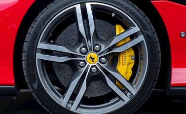 Ferrari Portofino 12