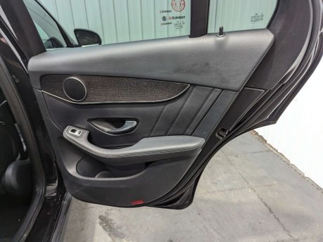 Mercedes-Benz GLC 2.0 GLC 220 D 4Matic AMG Line Auto 4WD 5dr 67