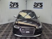 Audi RS4 4.2 FSI V8 Estate 5dr Petrol S Tronic quattro Euro 5 (450 ps) 18