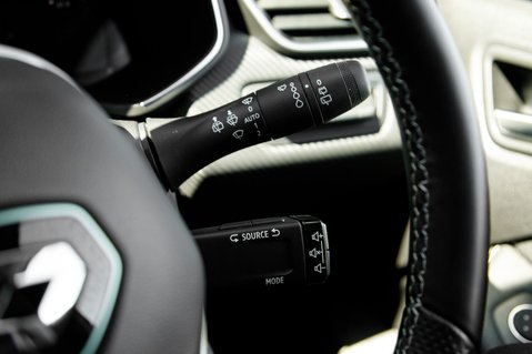 Renault Clio E-TECH ENGINEERED PHEV 18