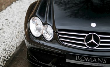 Mercedes-Benz CLK DTM AMG 24