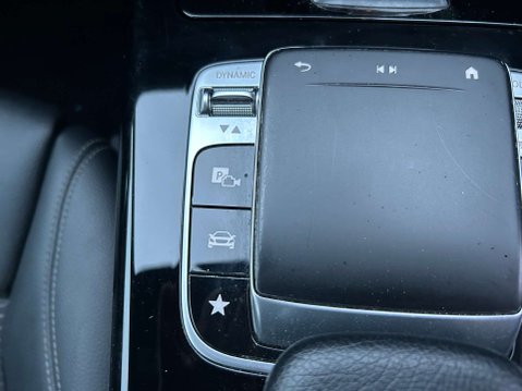 Mercedes-Benz A Class 1.5 A180d Sport (Executive) Hatchback 5dr Diesel 7G-DCT Euro 6 (s/s) (116 p 37