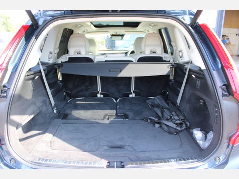 Volvo XC90 B5 INSCRIPTION PRO AWD MHEV 38