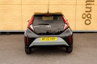 Toyota Aygo X VVT-I EDGE 6
