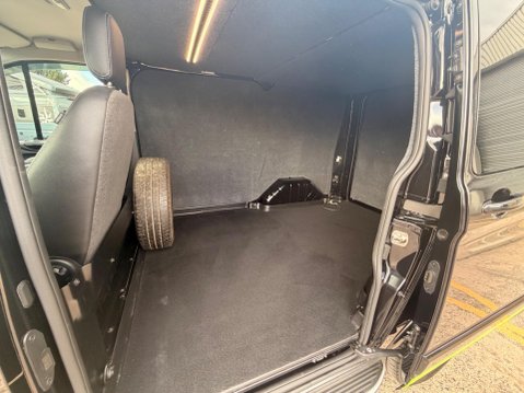 Ford Transit Custom 2.0 300 EcoBlue Active L1 H1 Euro 6 (s/s) 5dr 29