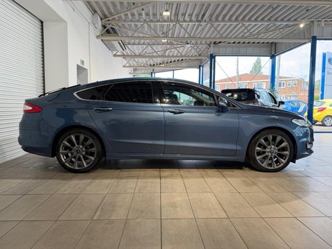 Ford Mondeo 2.0 TDCi Vignale Powershift Euro 6 (s/s) 5dr 2